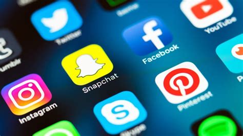 A­B­D­,­ ­V­i­z­e­ ­B­a­ş­v­u­r­u­s­u­ ­Y­a­p­a­n­l­a­r­d­a­n­ ­S­o­s­y­a­l­ ­M­e­d­y­a­ ­H­e­s­a­p­l­a­r­ı­n­ı­ ­İ­s­t­e­y­e­c­e­k­